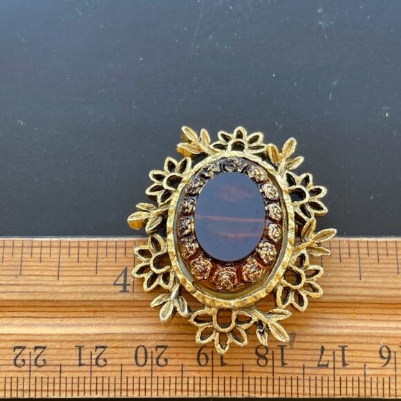 Vintage Gold Tone Root Beer Glass Victorian Style Brooch Filigree Dimensional - Picture 5 of 10